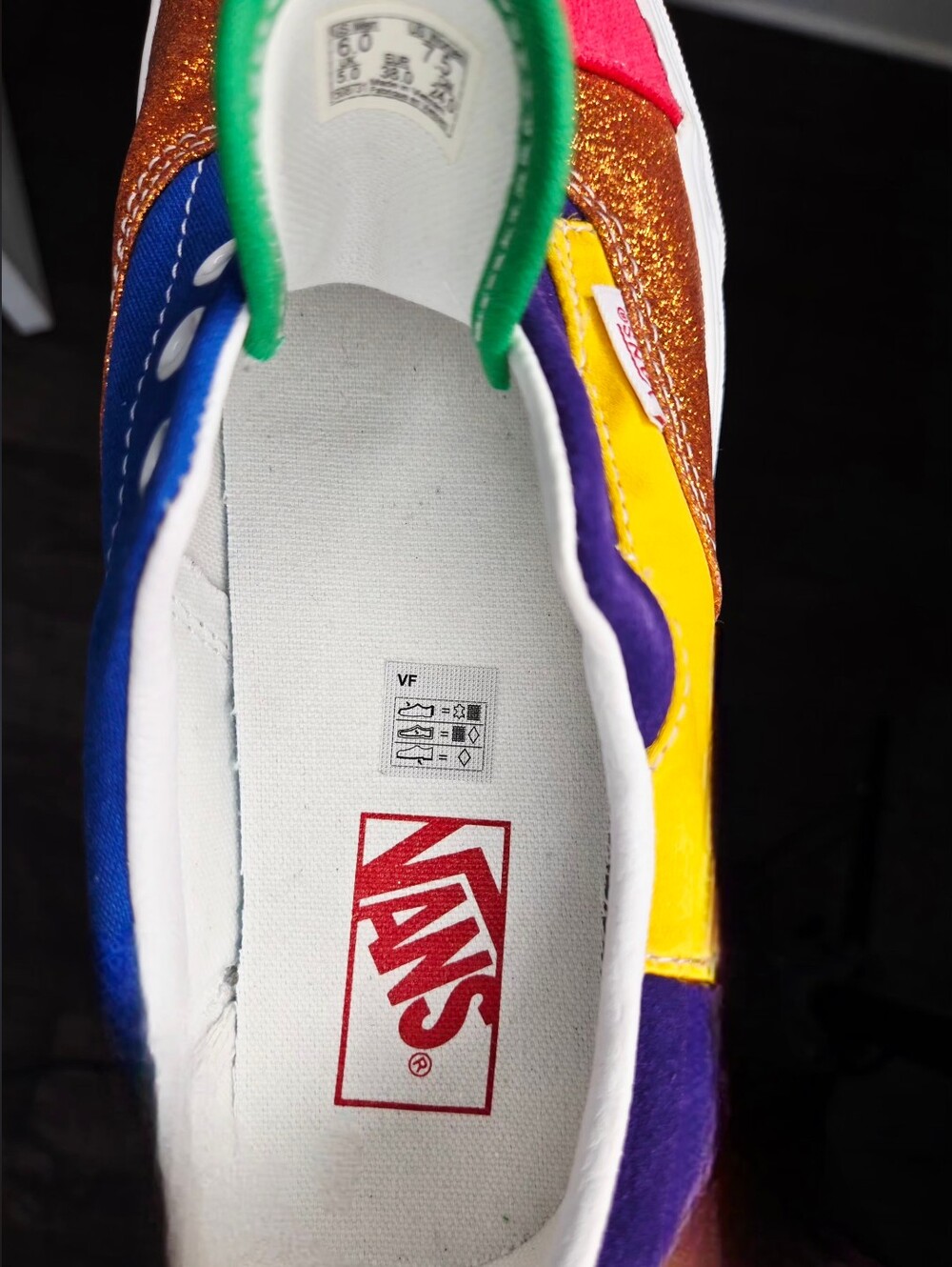 Vans Era Pride Patchwork Sneakers Women's 7.5 Men's 6 Rainbow Low Top - Picture 5 of 7